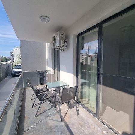 那沃达利Apartament Mivali公寓 外观 照片